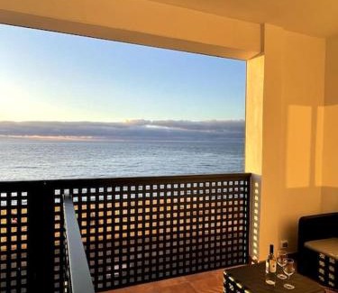 Puerto de la Cruz Apartamento | Moderno apartamento frente al mar