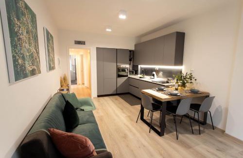 Bassano del Grappa Apartamento | Moderno Appartamento 140 Bassano Centro