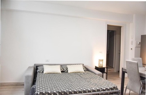 Como Apartamento | Moderno appartamento - 15 minuti dal centro e parcheggio pubblico gratuito