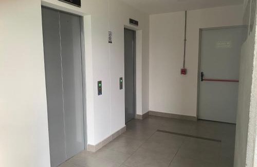 Sabaneta Apartamento | Moderno con vista, al lado de CC Mayorca y Metro