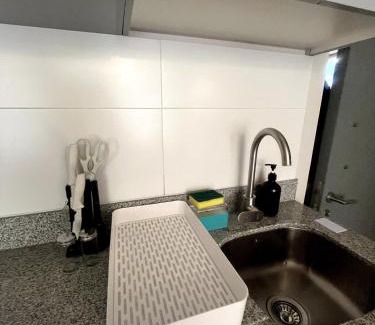 Downtown Santiago Apartamento | Moderno departamento a metros de Movistar Arena