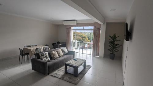 Tarija Apartamento | Moderno Departamento Céntrico c/Wifi Empresarial