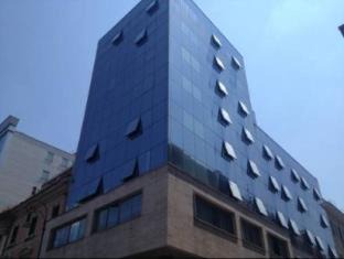 Rione XVIII Castro Pretorio Hotel | Moderno Hotel Roma