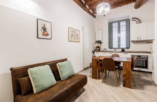 Corsico Apartamento | Moderno loft nel cortile di un casale storico