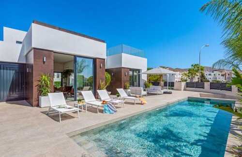 Coveta Fuma Apartamento | Moderno Villa en la playa de Muchavista
