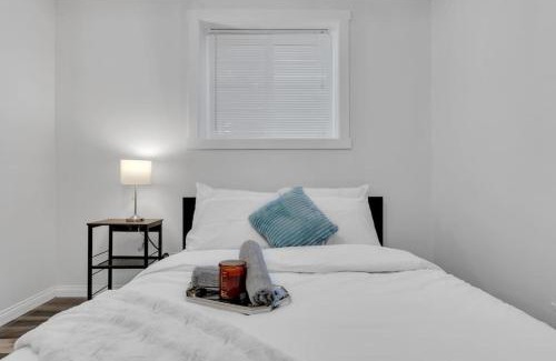 Valley Ridge Casa | ModernOasis with AC&MovieRoom close to Downtown15' Banff 60'