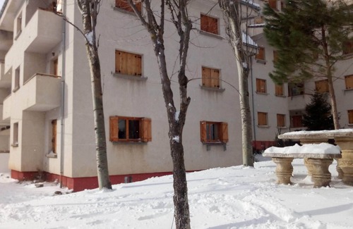 Villanua Apartamento | Apartamento modesto en las montañas del pirineo aragonés en alquiler altruista.