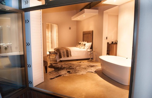 Thorny Bush Game Reserve Cabina | Moditlo River Lodge