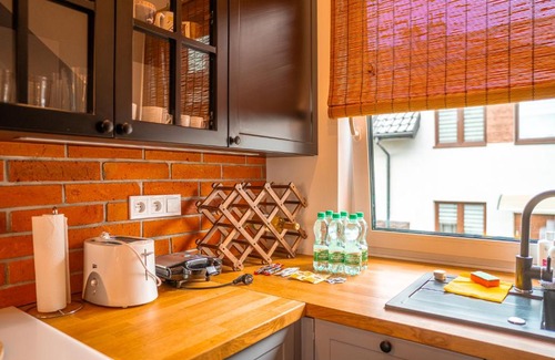 Wielka Wies Apartamento | Modlnica Wierzbowa Cosy Apartment by BookingHost