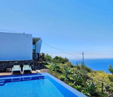 Estreito da Calheta Casa | ModuLAR