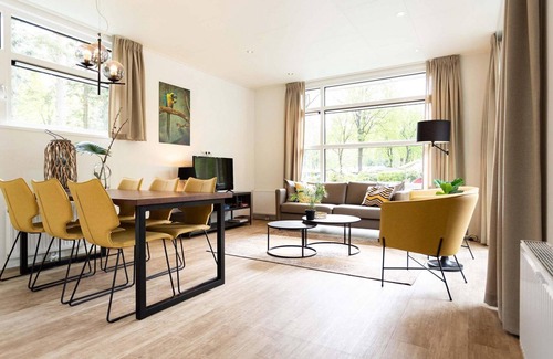 Beekbergen-Zuid Chalet De Esquí | ✓ Module Special at Recreatiepark Beekbergen ✓ Holiday home for 6 persons ✓ Located in Beekbergen (Gelderland) ✓ Holiday park on the Veluwe ✓ Book directly through the park
