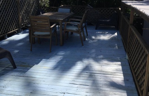 Moffat Beach Casa | Moffat Beach Shack Pet Friendly, 450m to cafes and beach
