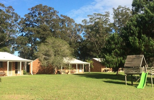 Moruya Cabaña | Mogendoura Farm DOS CABALLAS Max 12 personas incluyendo niños Max 8 ADULTOS