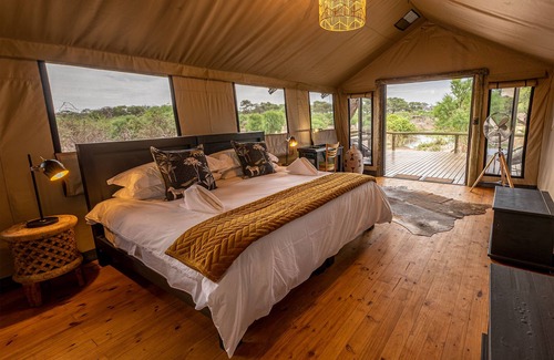 Maun Cabina | Mogotlho Safari Lodge