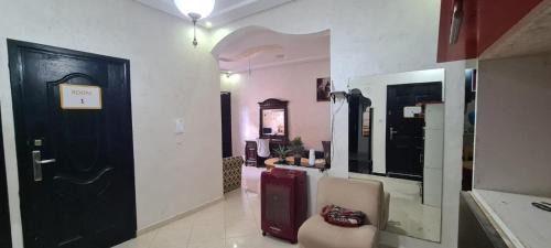 Deroua Casa | Mohammed V Airport HOME