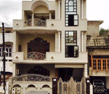 Taj Ganj Casa | Mohini Home Stay
