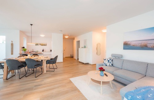 Dangast Apartamento | Moin and welcome to the Dangaster Meeresleuchten apartment!