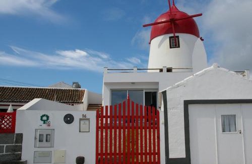 Santa Cruz da Graciosa Casa | Moinho Mó da Praia