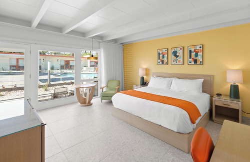 Palm Desert Hotel | Mojave Resort - Adults Only