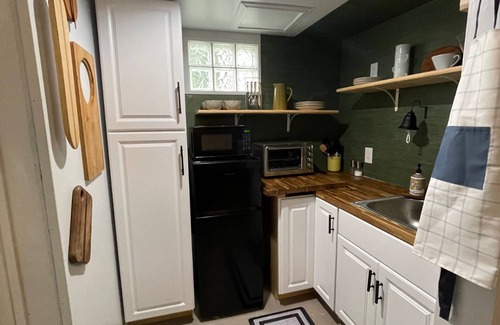 Historic District Casa | Mojito Studio- Walk to everything Beaufort has to offer!