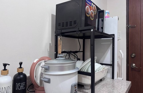 Baguio Condominio | Moldex Baguio with Balcony Wifi Netflix Near City