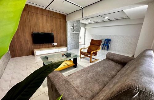 Gelugor Casa | Molek Vacation Home