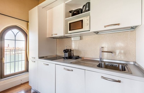 Molina Apartamento | Molino Stucky Residence Tartana Suite