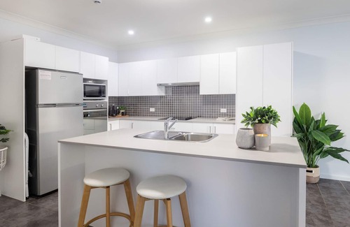 Mollymook Apartamento | Este apartamento en planta baja muy bien presentado es totalmente autónomo e incluye todos los modernos