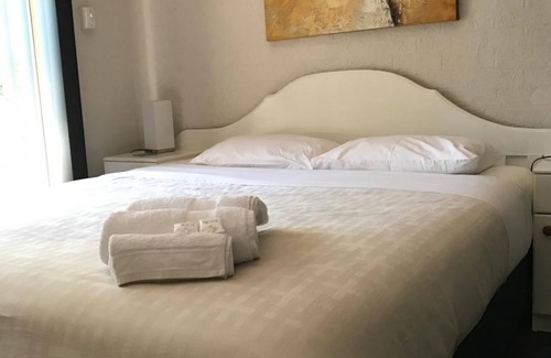 Mollymook Hotel | Mollymook Paradise Haven Motel