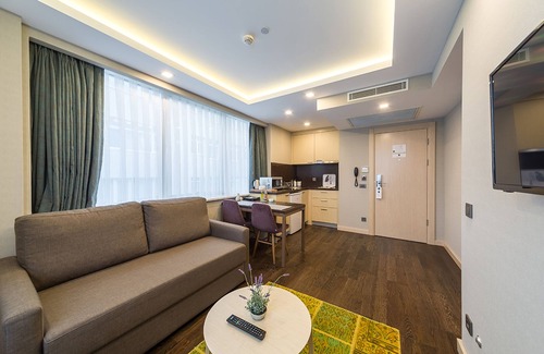 Mecidiyekoy Hotel | Molton Monapart Mecidiyekoy