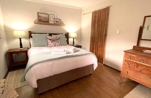 Mpofana Cama Y Desayuno | Molweni Kamberg Valley Bed and Breakfast