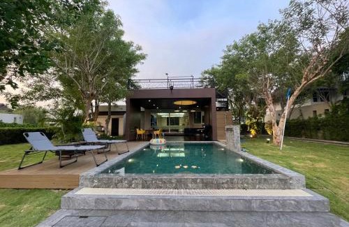 Khanong Phra Cabina | Momento Poolvilla Khaoyai