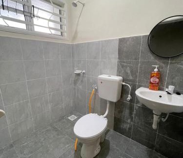 Bandar Seri Iskandar Casa | mOmma's Homestay