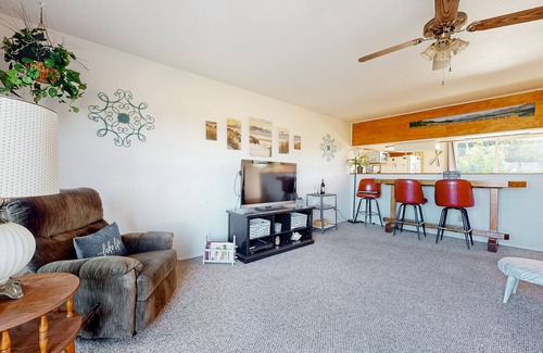 Somers Casa | Mom’s Mountain View | House in Somers
