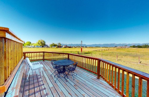 Somers Casa | Mom’s Mountain View