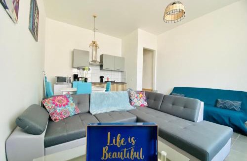 Florange Apartamento | Mon indépendant Wifi Parking Terrasse Un-Séjour-à-Part