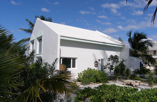 Governor's Harbour Casa | Mon Soleil 2 Bedroom Home