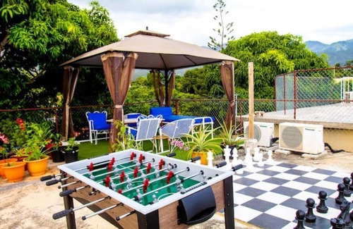 Mona Heights Apartamento | Mona Stays
