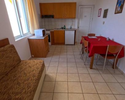 Frangokastellon Apartamento | Monachus Monachus