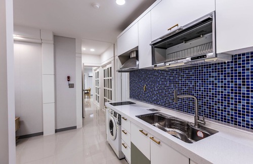 Songsan-dong Casa | Monaco Pool Pension