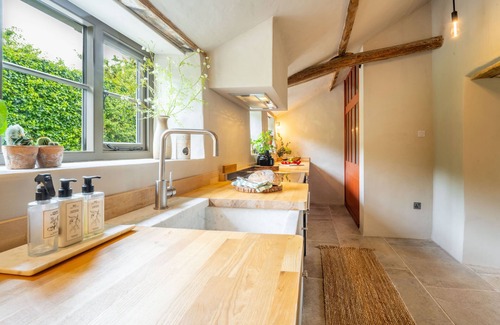 Aldborough Cabaña | Monarc House (Sleeps 6) by Big Skies Holiday Cottages