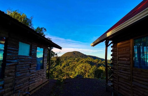 Cantón de Tarrazu Cabina | Monarca Cabin – The best view in the Area!