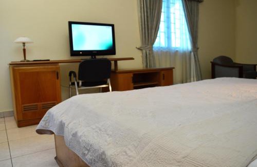 Accra Hotel | Monarch Hotel