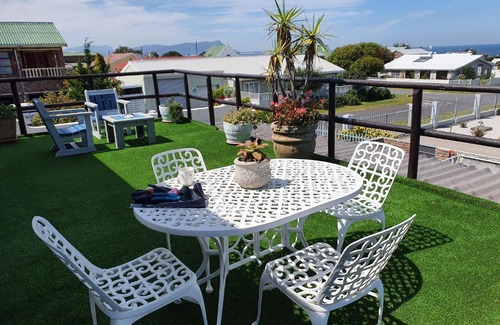 Kleinmond Cama Y Desayuno | Monas Risibiki Seaside