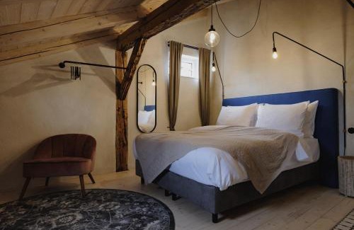 Cesky Krumlov Cama Y Desayuno | Monastery Garden Bistro & Rooms