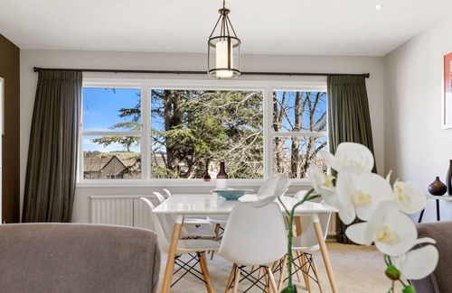 Springfield Casa | MONCUR - ROTORUA HOLIDAY HOME, pet friendly in Rotorua City