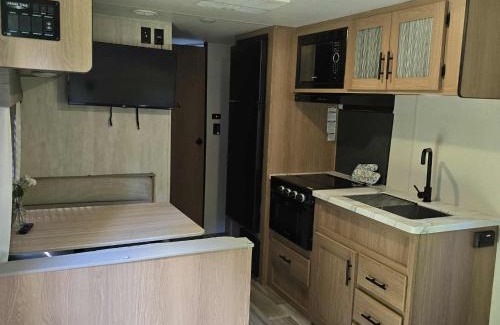 Carbon Hill Cabina | Monday creek camper