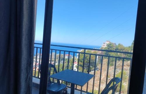 Qafe e Gjashtes Apartamento | Mondi Apartament