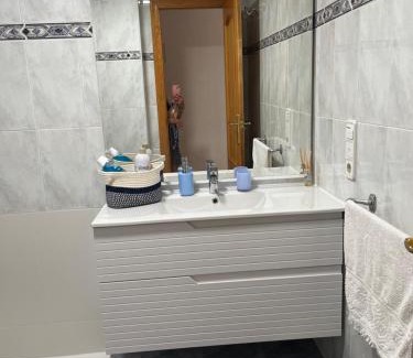 Grau i Platja Apartamento | Monela Front beach sólo familias