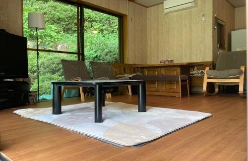 Seki Cabina | Monet House モネハウス